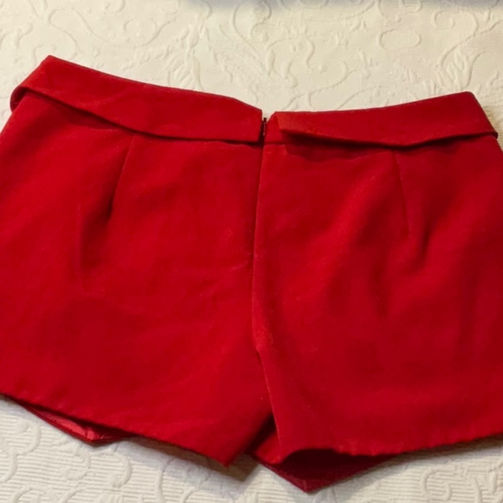 Forever 21 Red Wrap-Front Skort Shorts. Large. Dressy Casual. Pockets - Picture 4 of 7